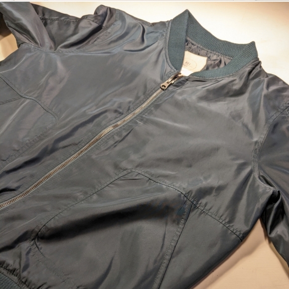 ๐๐ Anthropologie Hei Hei Journey Satin Bomber Jacket, M - Picture 4 of 15